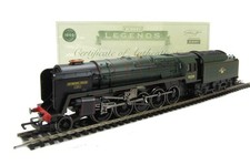BNIB - Hornby "Legends" R3072M
