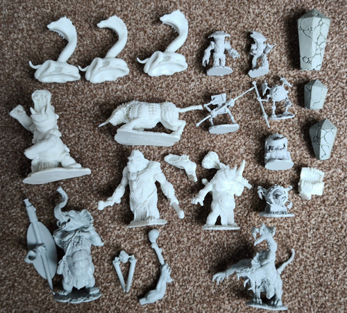 Reaper bones wizkids - bones,