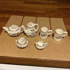 Wedgwood Miniature Kutani Crane Tea and Coffee Set
