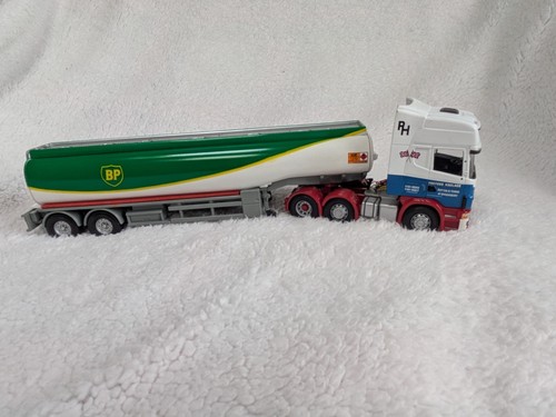 Corgi scania pentons - corgi,