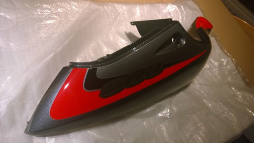 New gsxr600 srad 2000 genuine - 2000,