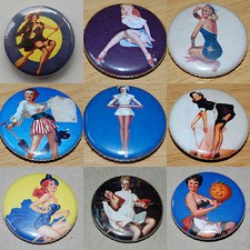 PIN UP GIRLS Button Badge 25mm