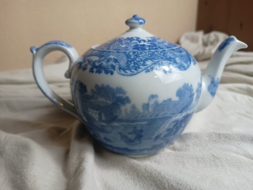 1924 round globe teapot - 1924,