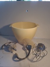 VINTAGE KENWOOD CHEF A701A PLASTIC BOWL, DOUGH HOOK, BEATER AND MIXER...