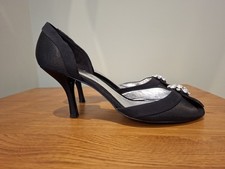 Jane Shilton Roxanne Black