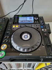 1 x Pioneer CDJ 2000 Nexus