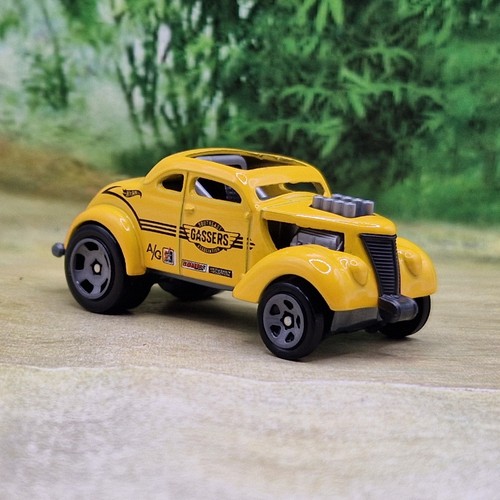 Hot wheels ford coupe - hot,