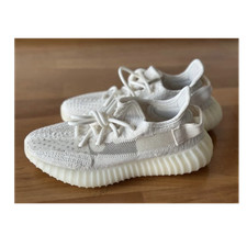 adidas Yeezy Boost 350 V2