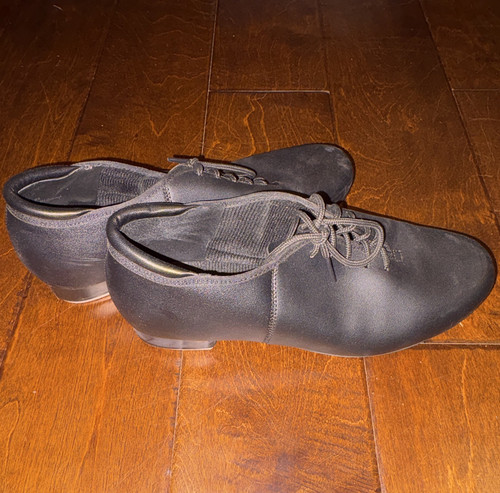 Black lace tap - lace-up, dance