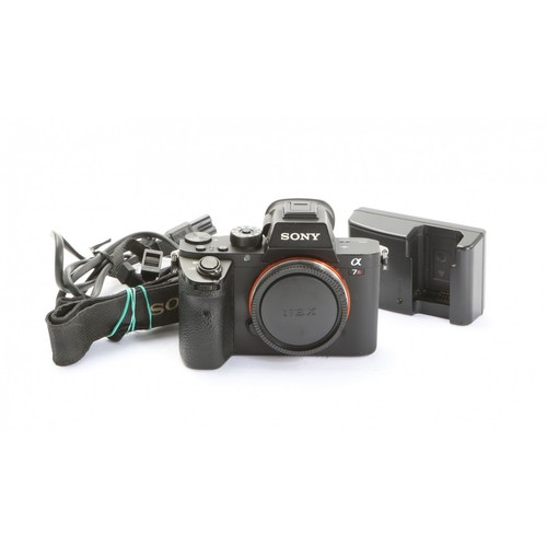 Sony alpha 44 thousand - alpha,