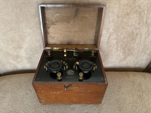 Circa 1930s bbc crystal - 1930s, ‘bbc’
