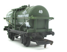 Dapol B133 12T Tank Wagons