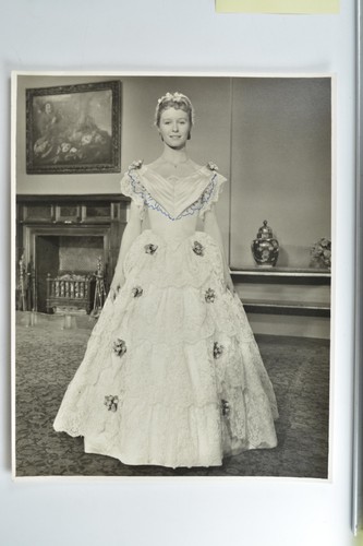 Young woman period costume - young,