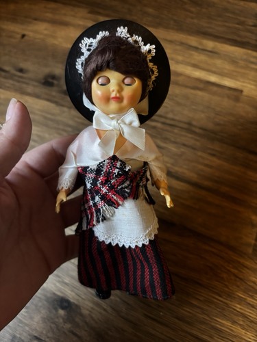 Vintage souvenir welsh girl - vintage,