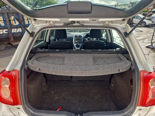 2009 2012 toyota auris - 2009-2012,