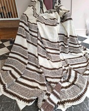 Vtg PAIR Curtains Cream +