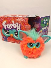 ✨ Hasbro Furby Interactive Toy 2023 – Italian Version – Orange/Turquoise – Boxed