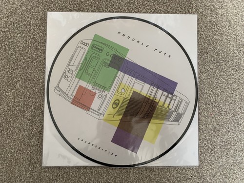 Knuckle puck shapeshifter - -,