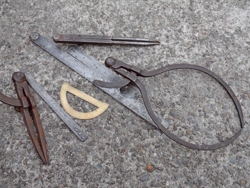 Antique vintage compass wing - compass,