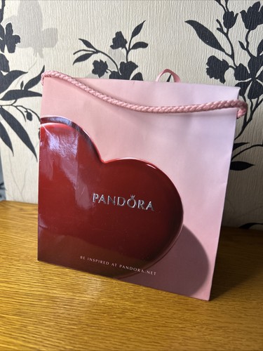 New pandora small gift - pandora,