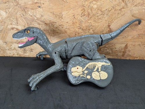 Remote control velociraptor - remote,