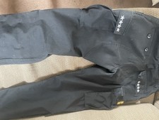Cortiez Cargos 4 Star