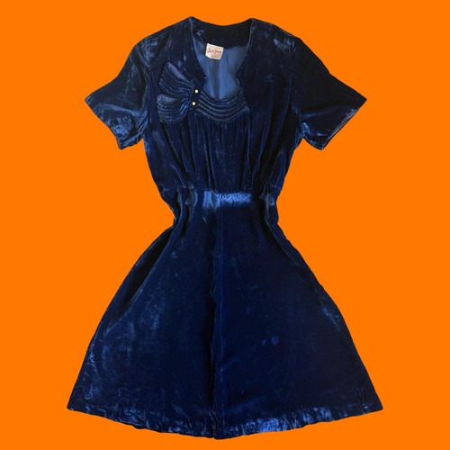 Vintage blue velvet - 30's,