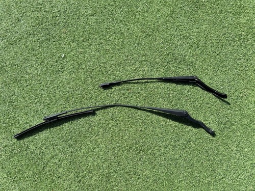 Corsa vxr wiper arms - vxr,