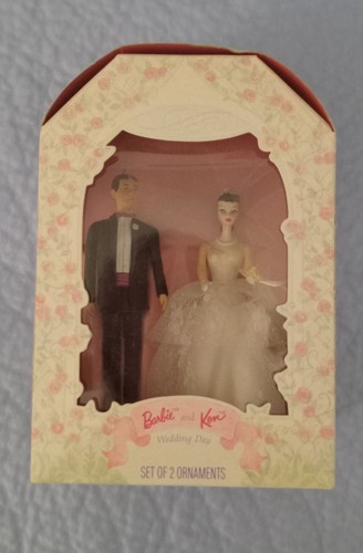 Hallmark keepsake barbie - &, ken