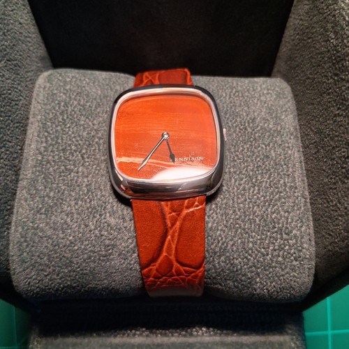 Dennison ald red agate men - red,