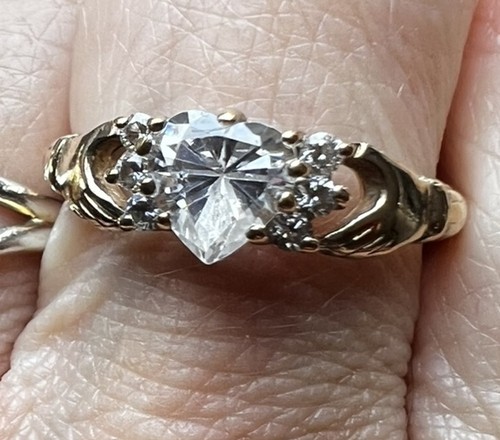 Beautiful silver gilt brooks - beautiful,