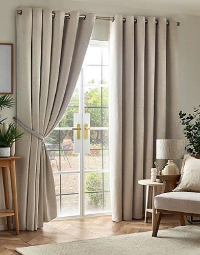 Pair curtains velvet - of,