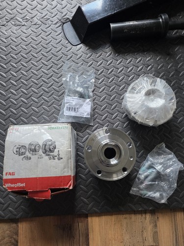Audi 2014 2016 front wheel - 2014,