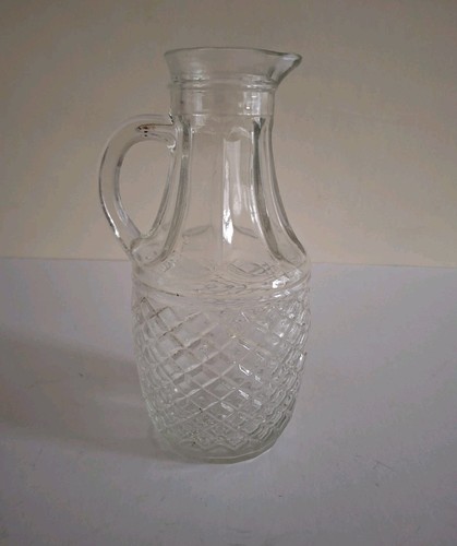 Clear moulded glass - moulded, water