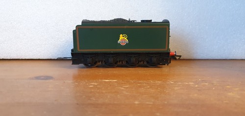 Hornby lner tornado tender - hornby,
