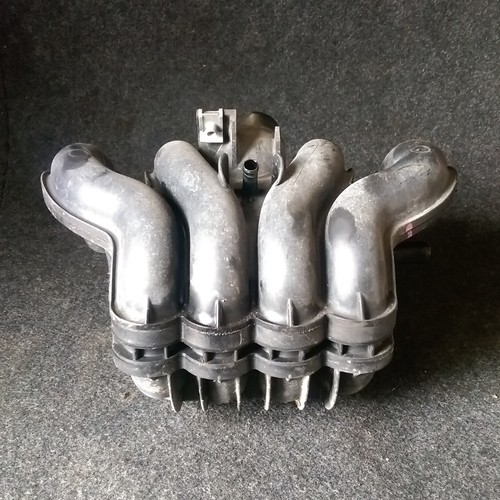 Toyota yaris inlet manifold - yaris,
