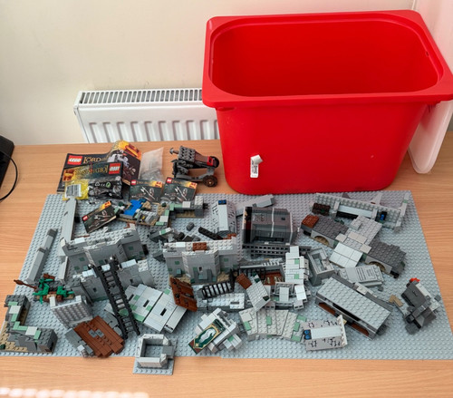 Lego massive lotr buildings - massive,