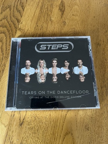 Steps tears the dance - -,