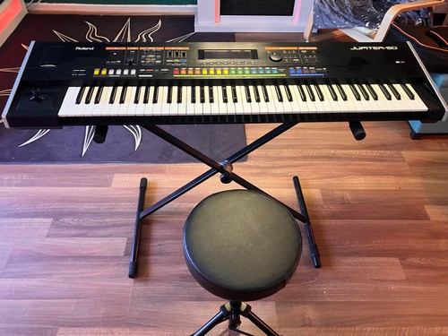 Roland jupiter - roland, 50