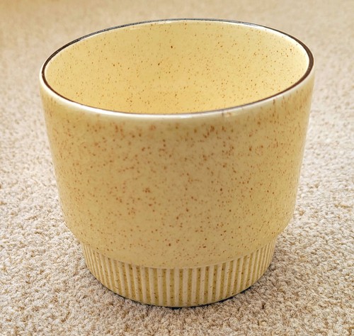 Poole pottery broadstone - pottery,