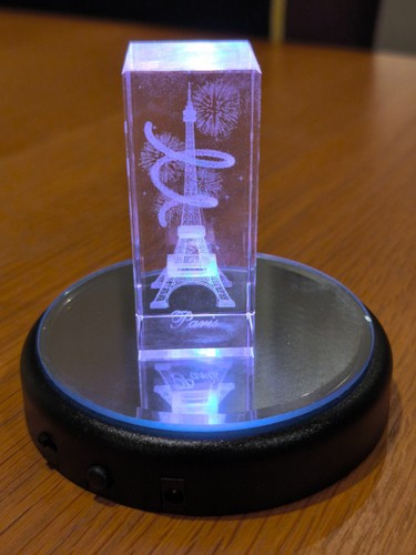 Mirrored display stand with - mirrored,