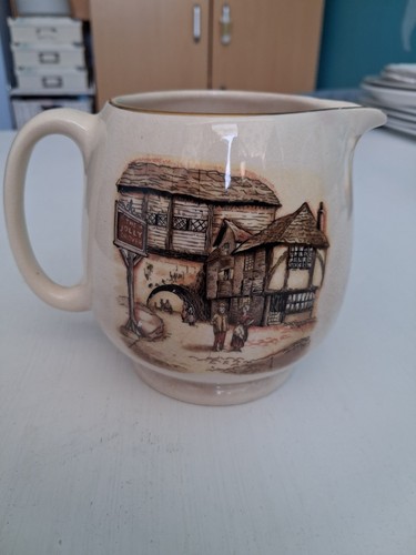 Sandland ware jug - ware,