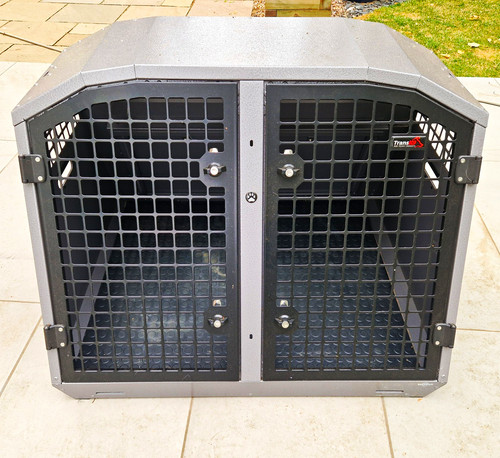 Transk9 c38 double door car - door,