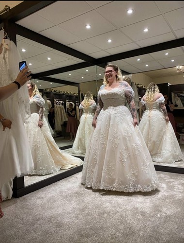 Brand new unaltered wedding - brand,