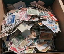 World stamps off paper 200 - stamps, 200+