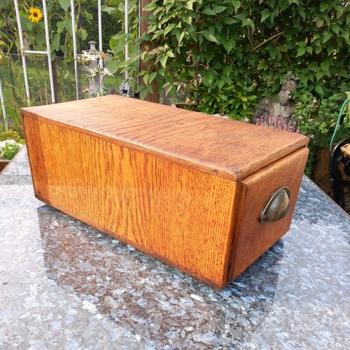 Vintage solid oak - solid, handle