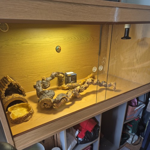 Vivarium 48x24x24 light - 48x24x24,