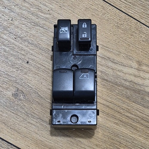 Genuine nissan micra mk4 - genuine, k13