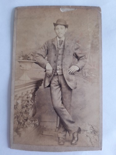 Cdv dapper man hat churchill - dapper,