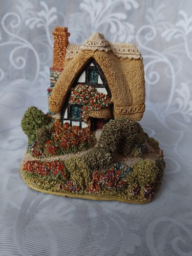 Large lilliput lane summer - lane,
